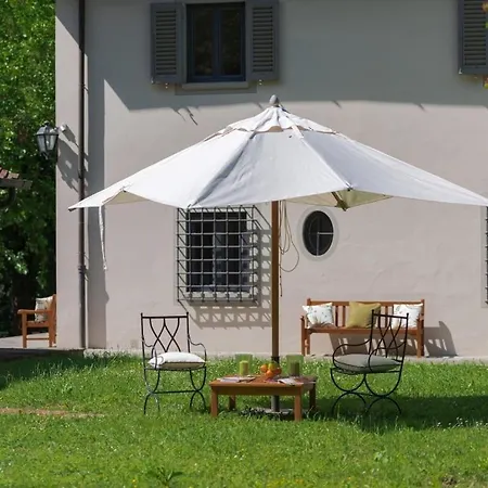Villa Vecchietto Sleeps 12 *