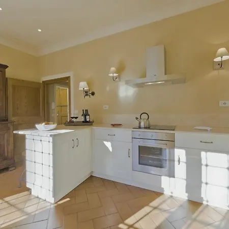 Villa Vecchietto Sleeps 12 *