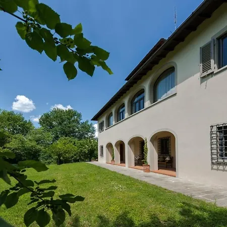 Villa Vecchietto Sleeps 12