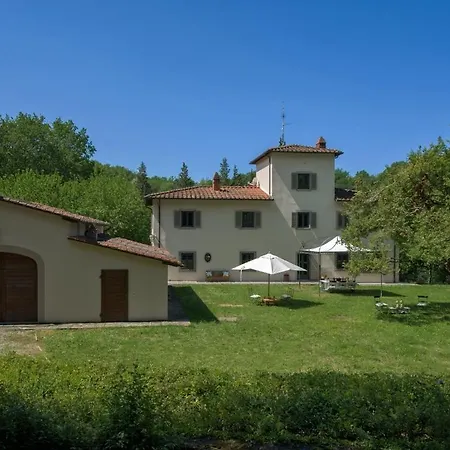 Villa Vecchietto Sleeps 12 *