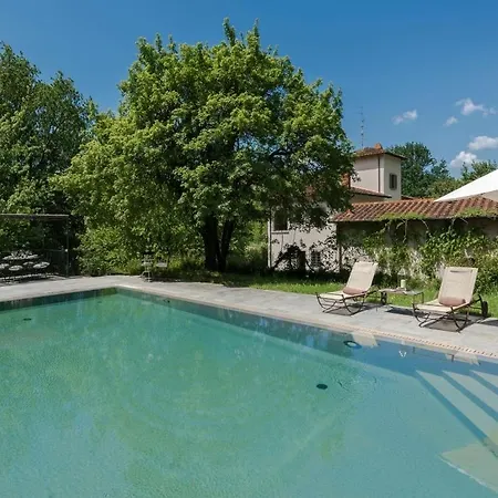 Vecchietto Sleeps 12 Villa *